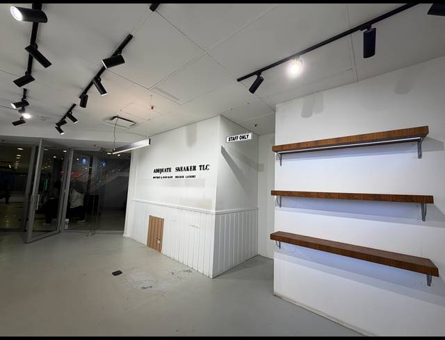 83M² BUILDING TO LET IN CAPE TOWN CITY CENTRE